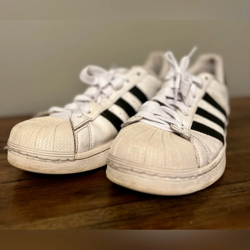 ADIDAS White and Black Superstar Sneakers, Men’s 8 - Picture 2 of 6